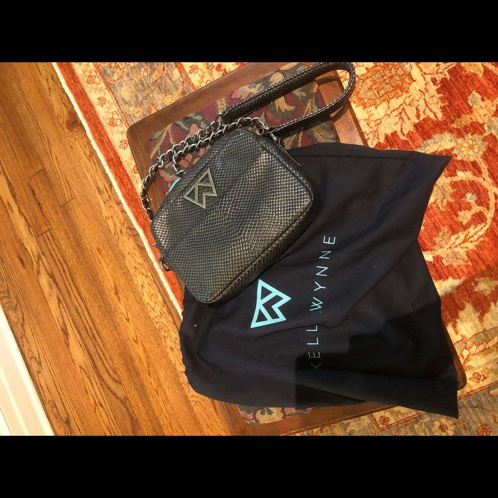 NWOT Kelly Wynn Black Shoulder Bag